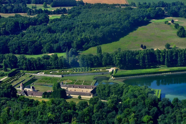 Chaussy, Francia - 7 de julio de 2017: foto aérea del Villarceau — Foto de Stock