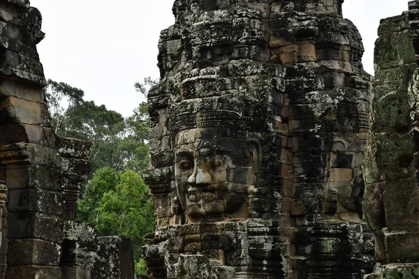 Siem Reap –; Kambodžské království - srpen 24 2018: Angkor Bayon t — Stock fotografie