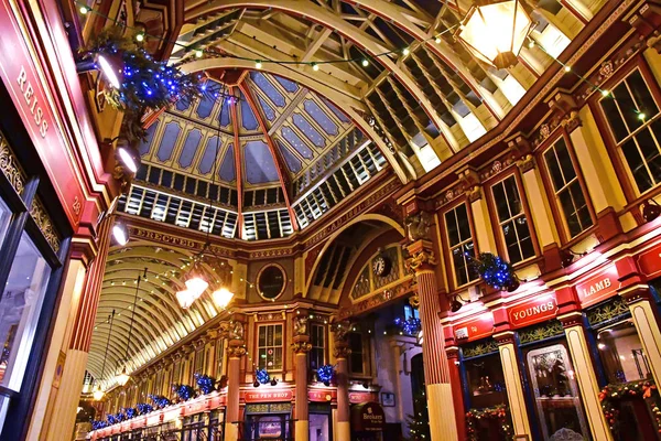 Londres, Inglaterra - 23 de dezembro de 2017: o mercado Leadenhall — Fotografia de Stock