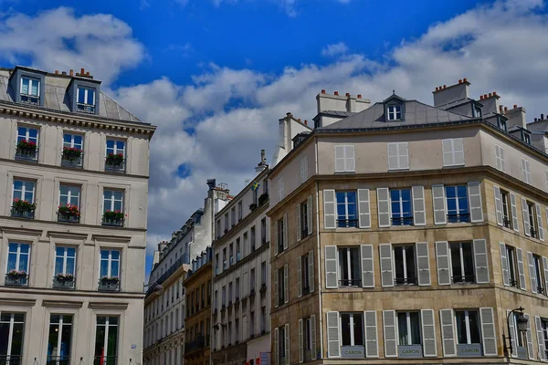 Paris; Frankreich - 2. April 2017: place beauvau — Stockfoto