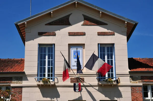 Saint-Hilarion; Francja - maja 2018 r. 27: malownicza wioska — Zdjęcie stockowe