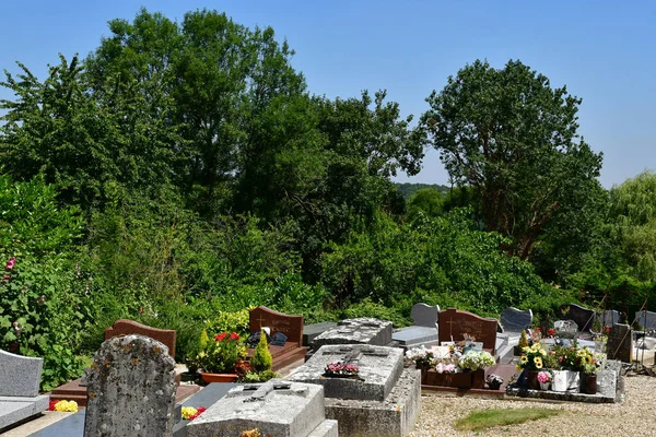 Dampsmesnil, vexin sur epte, Frankreich - 19. Juni 2018: malerisch — Stockfoto