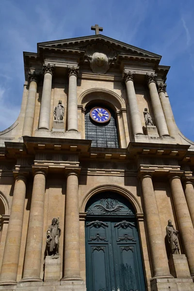 파리 프랑스-4 월 2 2018: 성 로슈 교회 — 스톡 사진