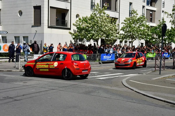 Les Mureaux; França - 8 de maio de 2018: teste de acidente de carro — Fotografia de Stock