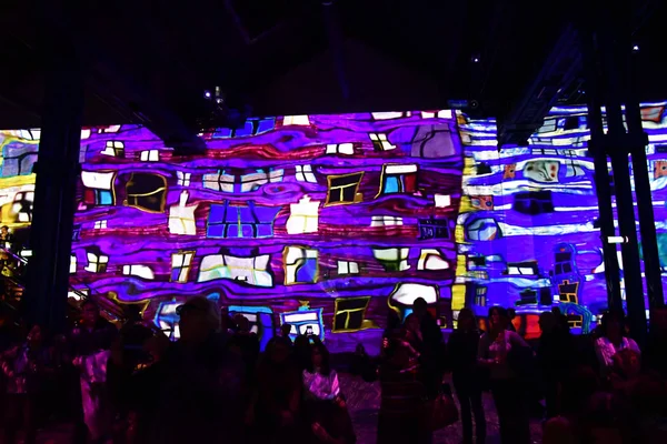 Paris; Frankreich - 30. November 2018: das atelier des lumieres, lig — Stockfoto