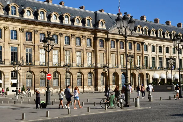 Paris; Frankreich - 4. August 2018: place vendome — Stockfoto