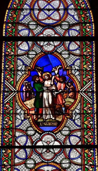 Elbeuf, Francja - 30 marca 2017 r.: Notre Dame church — Zdjęcie stockowe