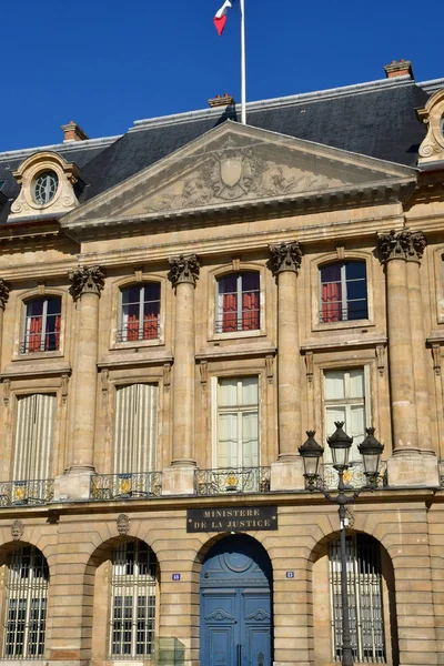 Paříž; Francie - srpen 2018 4: Place Vendome — Stock fotografie