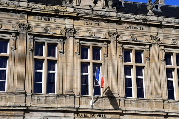 Elbeuf, France - march 30 2017 : city hall — Stock Photo, Image