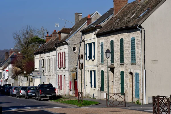 En Magny Vexin, Francja - 16 marca 2017 r.: centrum miasta — Zdjęcie stockowe