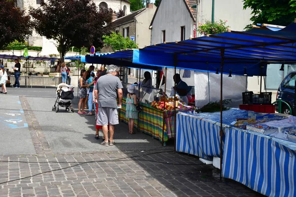 Breuillet; Francia - 3 de junio de 2018: mercado —  Fotos de Stock