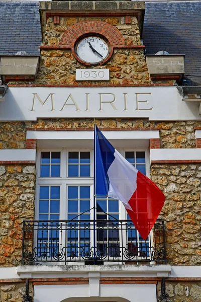 Vernouillet; Frankrijk - juli 2 2018: het stadhuis — Stockfoto