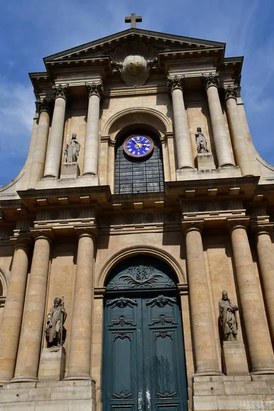 파리 프랑스-4 월 2 2018: 성 로슈 교회 — 스톡 사진