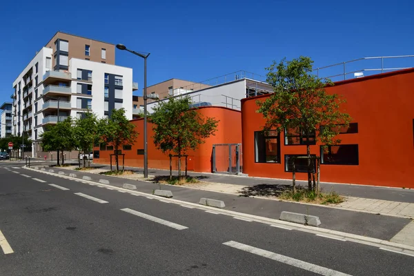 Cergy, Francia - 6 de agosto de 2018: ciudad moderna — Foto de Stock