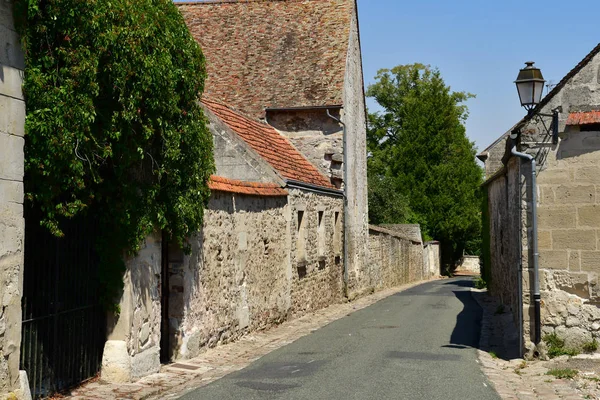 Wy dit joli village; France - august 3 2018: village center — стокове фото