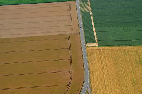 Ecouis, França - 7 de julho de 2017: imagem aérea da paisagem — Fotografia de Stock
