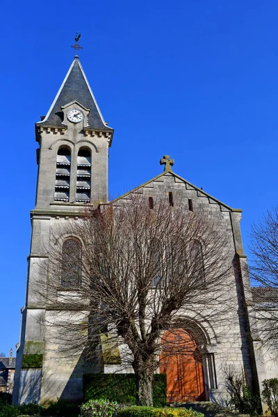 A gargenville; Franciaország-Mach 6 2018: festői templom — Stock Fotó