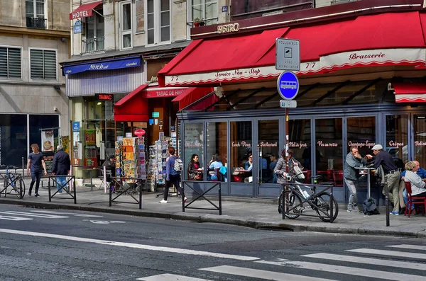Paris; frankreich - 2. april 2017: rivoli street — Stockfoto