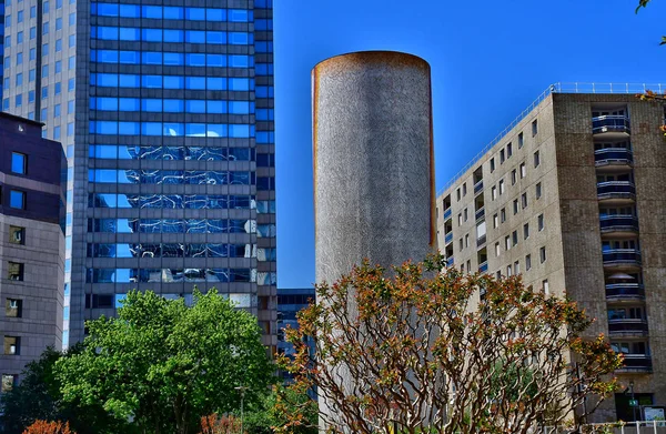 La defense; Frankreich - 25. Mai 2017: la defense district — Stockfoto