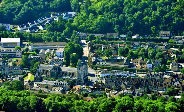 Les Andelys, France - 7 juillet 2017 : photo aérienne de la ville — Photo