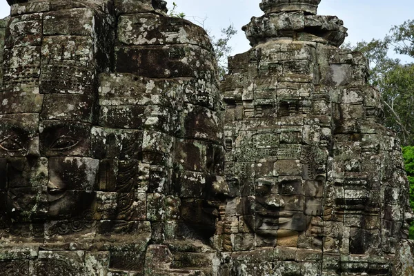 シェムリ アップ。カンボジア王国 - 8 月 24 2018: アンコール遺跡バイヨン t — ストック写真