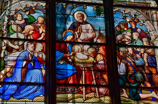 Paris; França - 2 de abril de 2017: a igreja de Saint Severin — Fotografia de Stock