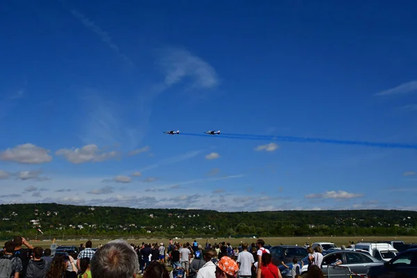 Verneuil sur Seine; Francja - wrzesień 8 2018: Patrouille de Fr — Zdjęcie stockowe