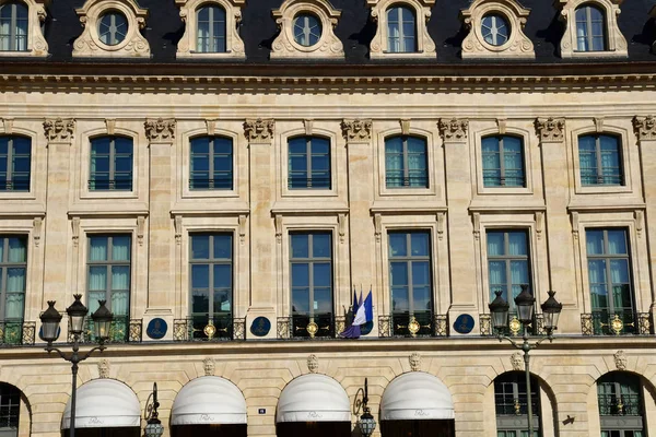 Paříž; Francie - srpen 2018 4: Place Vendome — Stock fotografie