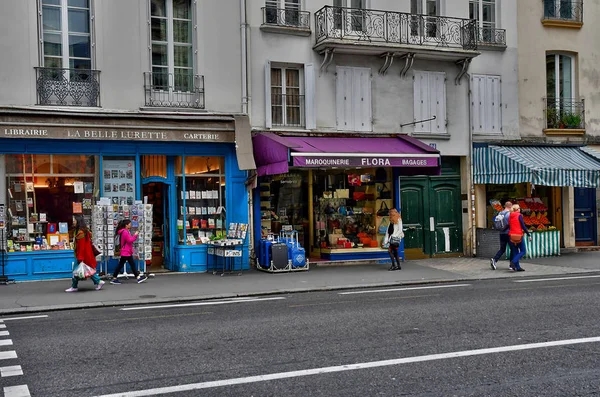 Paříž; Francie - 2 duben 2017: čtvrti Le Marais — Stock fotografie