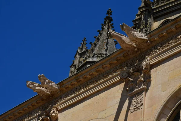 Pontoise, Franciaország - 2019. június 2.: Szent Maclou katedrális — Stock Fotó