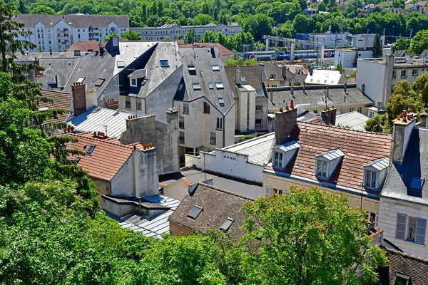 Pontoise, France - june 2 2019: historical city — стоковое фото