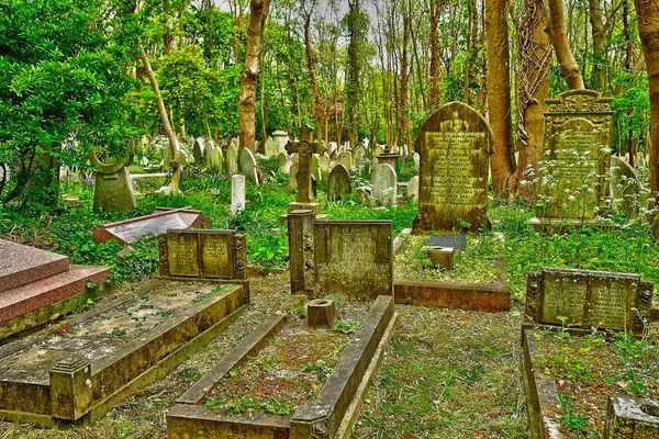 Londres, Angleterre - 6 mai 2019 : cimetière de Highgate — Photo