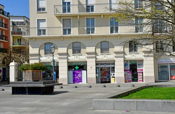 Poissy, Frankreich - 11. April 2019: die malerische Stadt — Stockfoto
