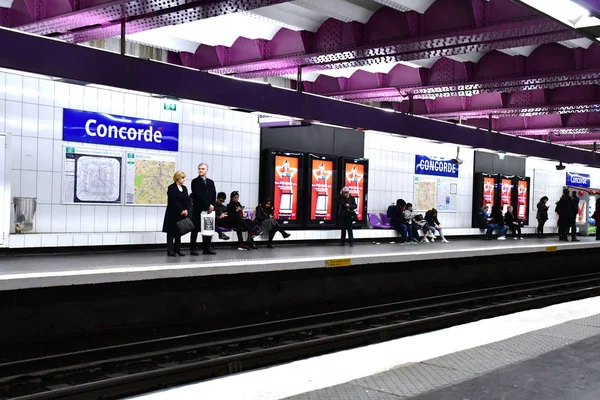 Paris Frankrike-februari 24 2019: Concorde posterar — Stockfoto