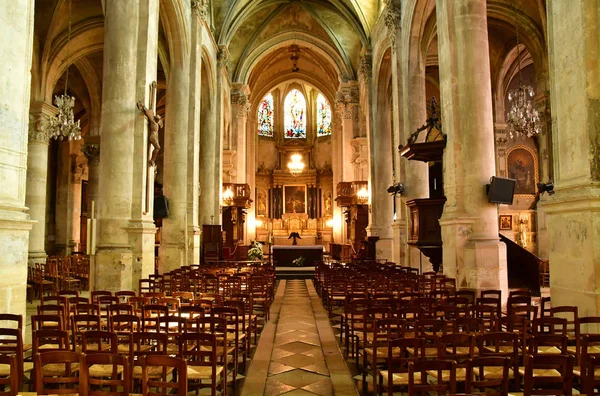 Pontoise, France - 2 juin 2019 : Cathédrale Saint-Maclou — Photo