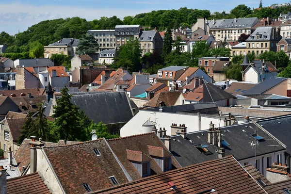 Pontoise, Francja-Czerwiec 2 2019: miasto historyczne — Zdjęcie stockowe
