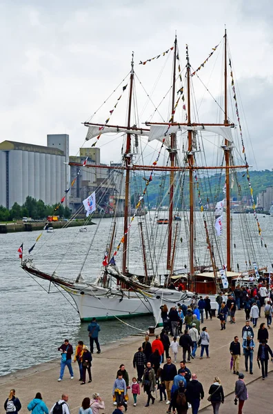 Rouen, França - 10 de junho de 2019: a Armada de Rouen — Fotografia de Stock