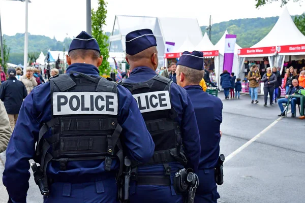 Rouen, Francia - 10 de junio de 2019: patrulla policial — Foto de Stock