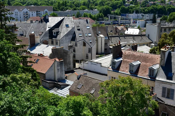 Pontoise, Francia - 2 de junio de 2019: ciudad histórica — Foto de Stock