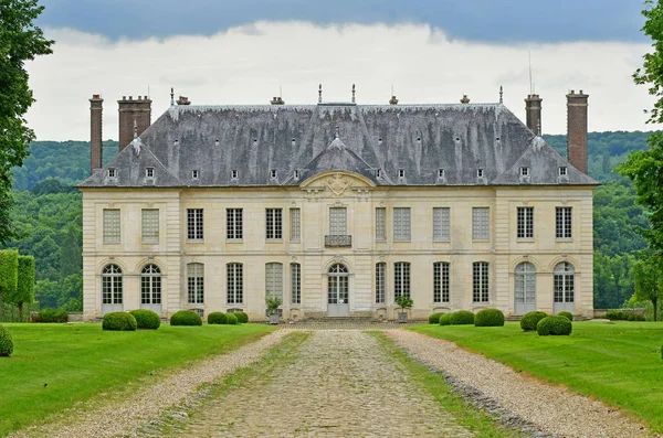 Villarceaux, França - 9 de junho de 2019: castelo histórico — Fotografia de Stock