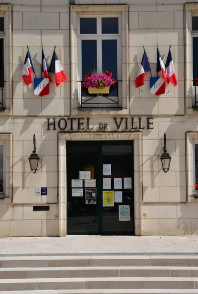 Montoire sur le Loir; France - june 30 2019: town hall — Stock Photo, Image
