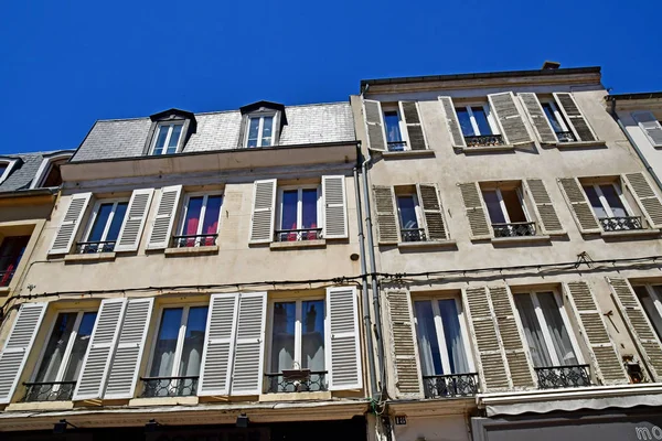 Pontoise, France - june 2 2019: historical city — стоковое фото