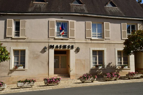 Lunay; France - june 30 2019: the town hall — Stock Photo, Image