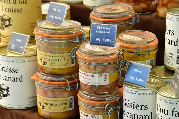 Jouy en josas; France - june 1 2019 : the farmhouse market — Stock Photo, Image