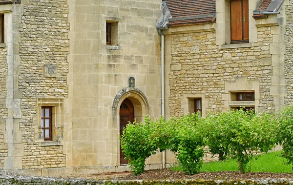Villarceaux, Francia - 9 de junio de 2019: castillo histórico — Foto de Stock