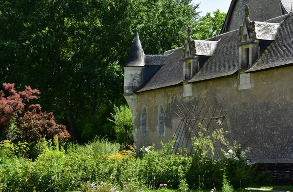 Fougeres sur Bievre; Frankrijk - 30 juni 2019: middeleeuws kasteel — Stockfoto