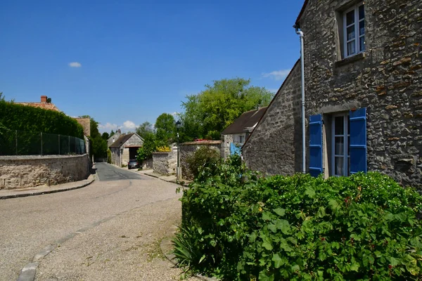 Wy dit joli village; Francia - 24 de mayo de 2019: el pequeño pueblo — Foto de Stock