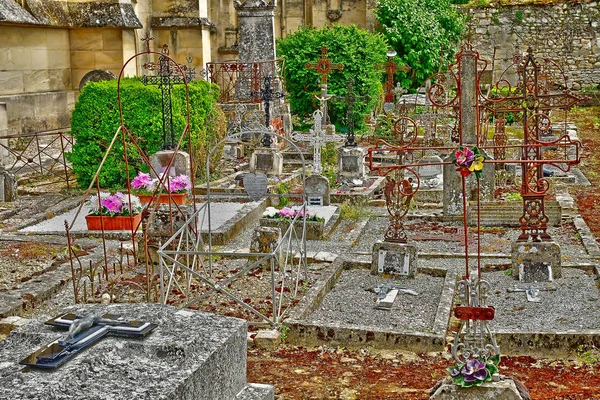 Guéry en Vexin, França - 24 de maio de 2019: o cemitério — Fotografia de Stock