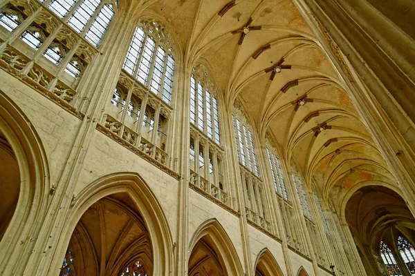 Vendome Франція-Червень 28 2019: Троїцький абатство Вандомської — стокове фото