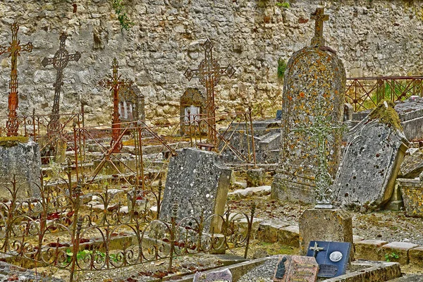 Guiry en Vexin, Franciaország-május 24 2019: a temető — Stock Fotó